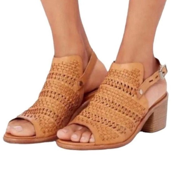 NWT Rag & bone tan leather sandals size 10 NIB - Picture 1 of 10